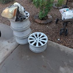 Rims And Headlights For A Lexus