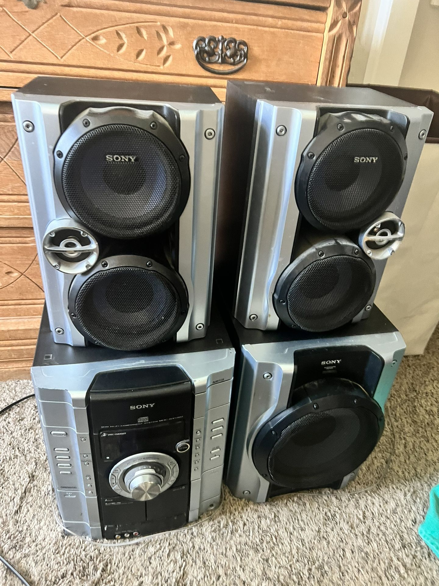 Sony MHC GX450 Stereo with Active Subwoofer $150 obo