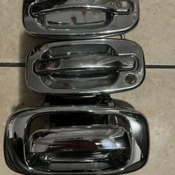 DOOR HANDLES & TAILGATE HANDLE 