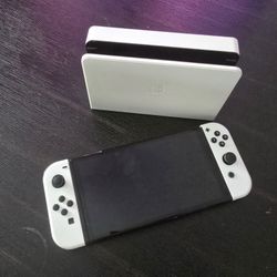 Nitendo Switch OLED Model