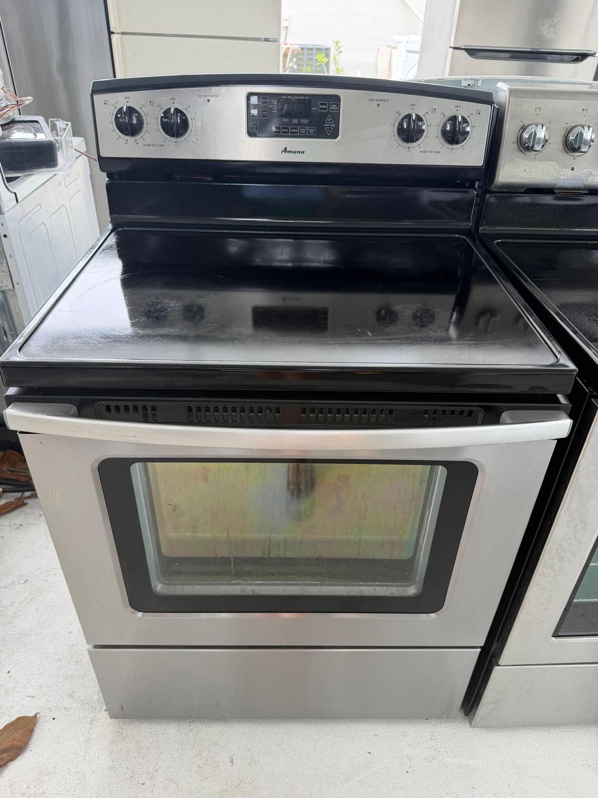 Amana stove