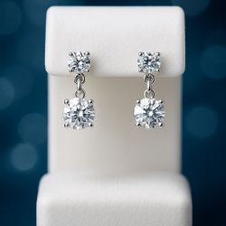 2.61Ct-Vvs1:Real Near White Moissanite Diamond Sterling  Silver Earrings