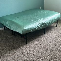 Full Size Bed With Frame
