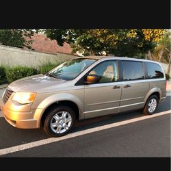 2008 Chrysler Town and Country