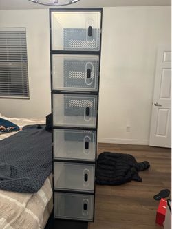 Sneaker bins