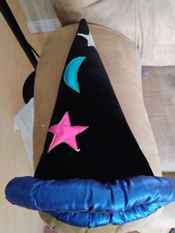 Black plush Wizard Halloween hat