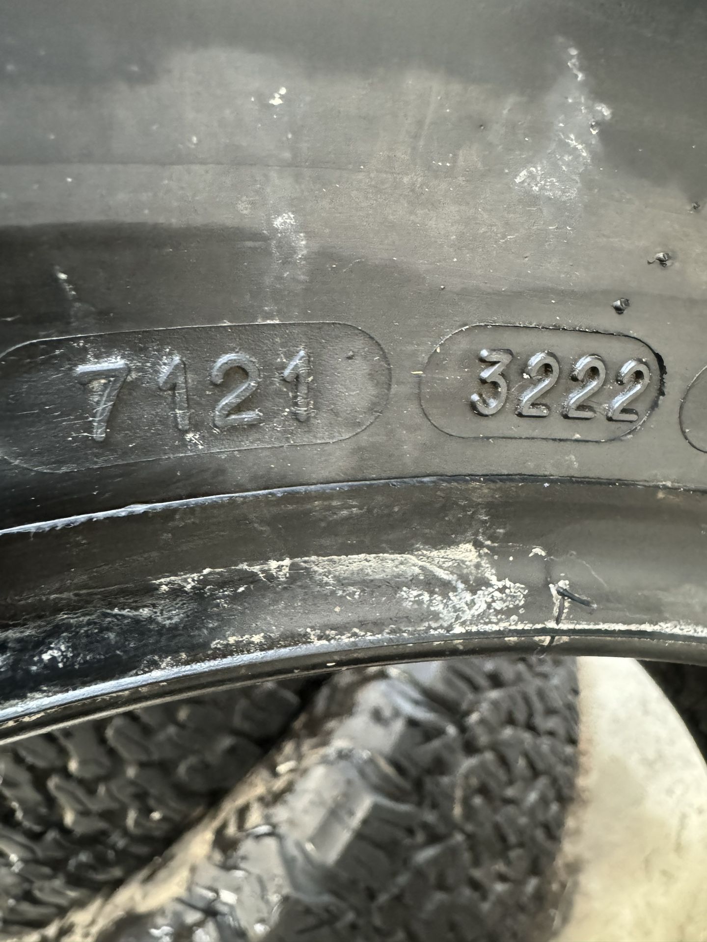 35x12.5R17 BF Goodrich K02 35” Tire Set for Sale in Jurupa Valley, CA