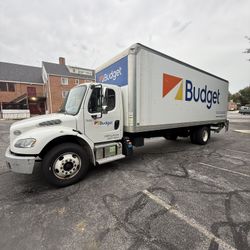 2017 Freightliner M2 106