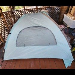 Lightweight & Easy Setup Beach Shade Canopy, Portable Beach Shade Tent Beach Cabana  Located In SW Austin Off Brodie Ln 78745
