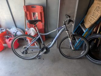 Girls bike free, need work.