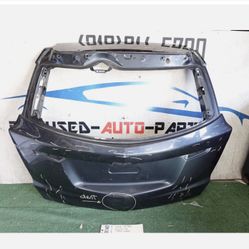 w/1dent 2017 - 18 - 2019 - 2020 - 2021 - 2022 CADILLAC XT5 REAR DOOR TAILGATE OEM AY29140