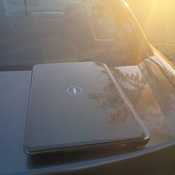 Dell  Laptop 