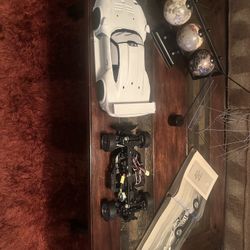 Tamiya 1/10 Scale 4WD Porsche 911 GT1 Remote Control Car