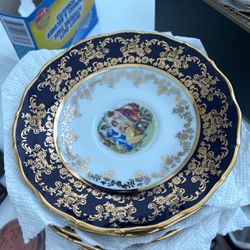 12 Saucers Or Dessert Plates, 5 Inches