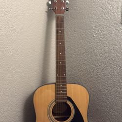 Yamaha F325D guitar plus leather case and super snark guitar tuner.