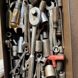 Hand tools ,Wrenches and sockets ,USA