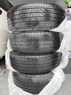 Tire Bridgestone 235/55/r19