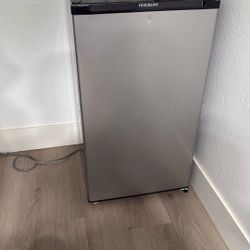 Frigidaire Mini Fridge 3.3 Cu. Ft