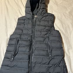 Zara Puffer Vest Size 9/10 Kids 