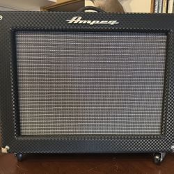 1990s Ampeg Reverberocket tube Guitar Amp w/switch