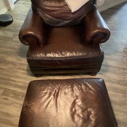 Bernhardt Foster Leather Chair And Ottoman 