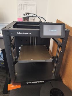 Flash forge adventurer 5m 3d printer