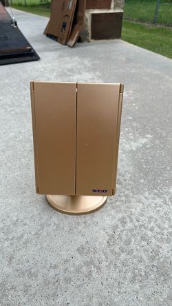 Lady’s mirror led
