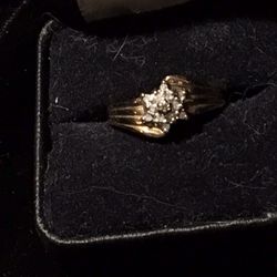 10 kt gold ring