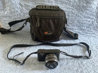 Nikon 1 J1 Digital Camera + LowePro Case