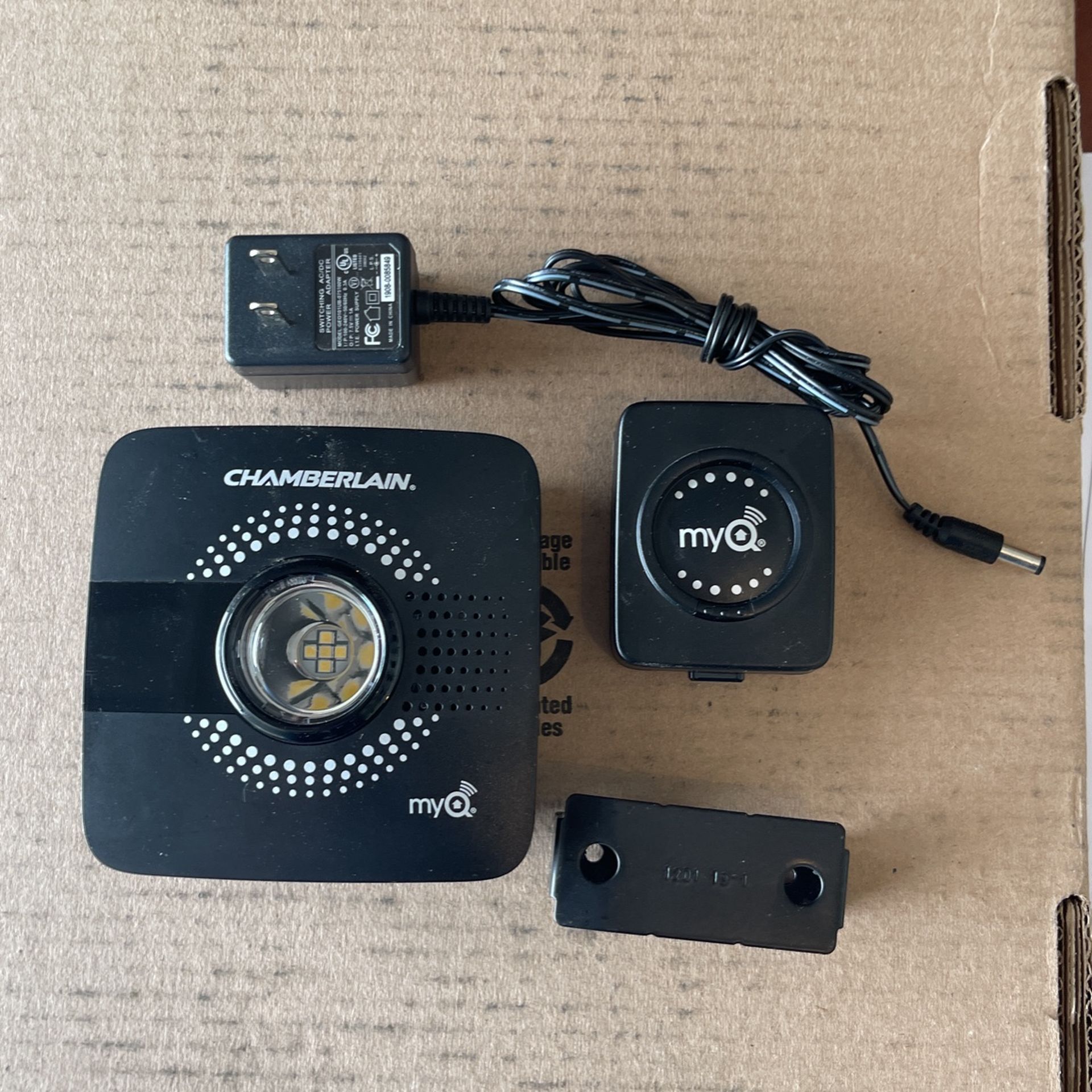 Garage Door Wifi Opener