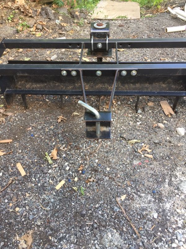 Lawn mower Box scraper/grader blade w/ sleeve hitch