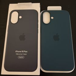 iPhone 16 Plus Silicone Apple Case
