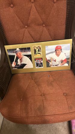 Pete Rose And Mickey  Mantel Display