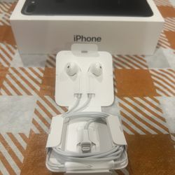 iPhone Head Phones $15 OBO Going To SCRAP IT TODAY