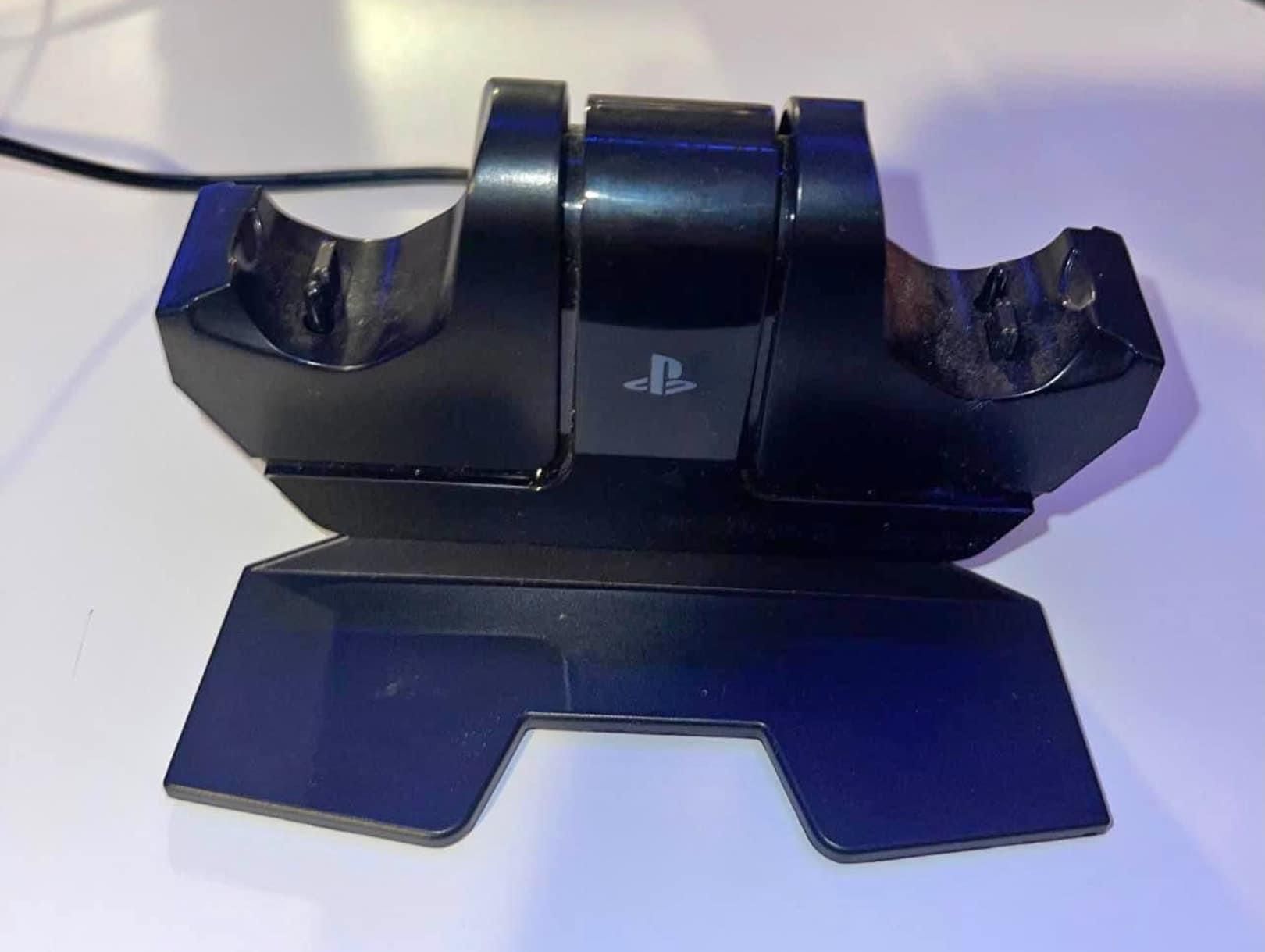 PS4 Dual Charging Stand