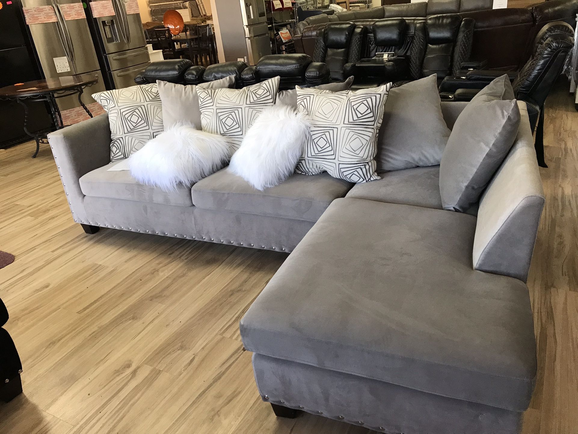 Modern Style Grey Sectional