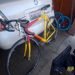 Road Bike Good Condition 