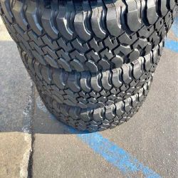 sense figure Adventure Set: Jeep Wheels and Tires for Every Outdoor Trip