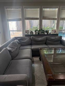 Sectional couch