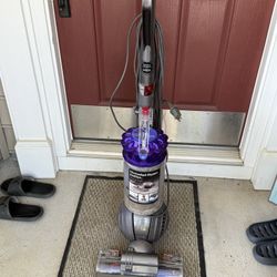 Dyson Vacuum Cleaner 