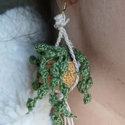 Micro crochet plant basket earrings
