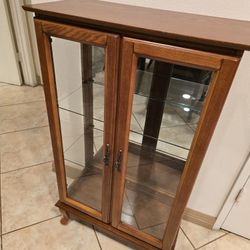 Oak Curio Cabinet Mirrored 