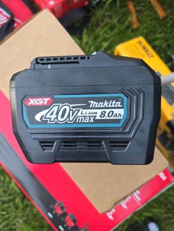 MAKITA 40V MAX XGT 5.0AH Battery BL4050F