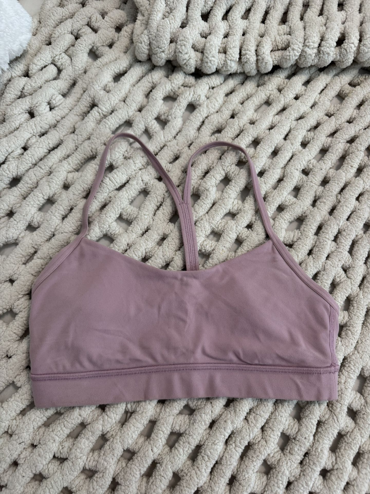 Lululemon flow Y bra