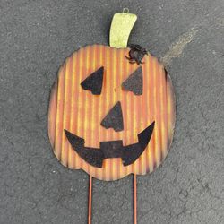 Halloween Jack o lantern yard decor 