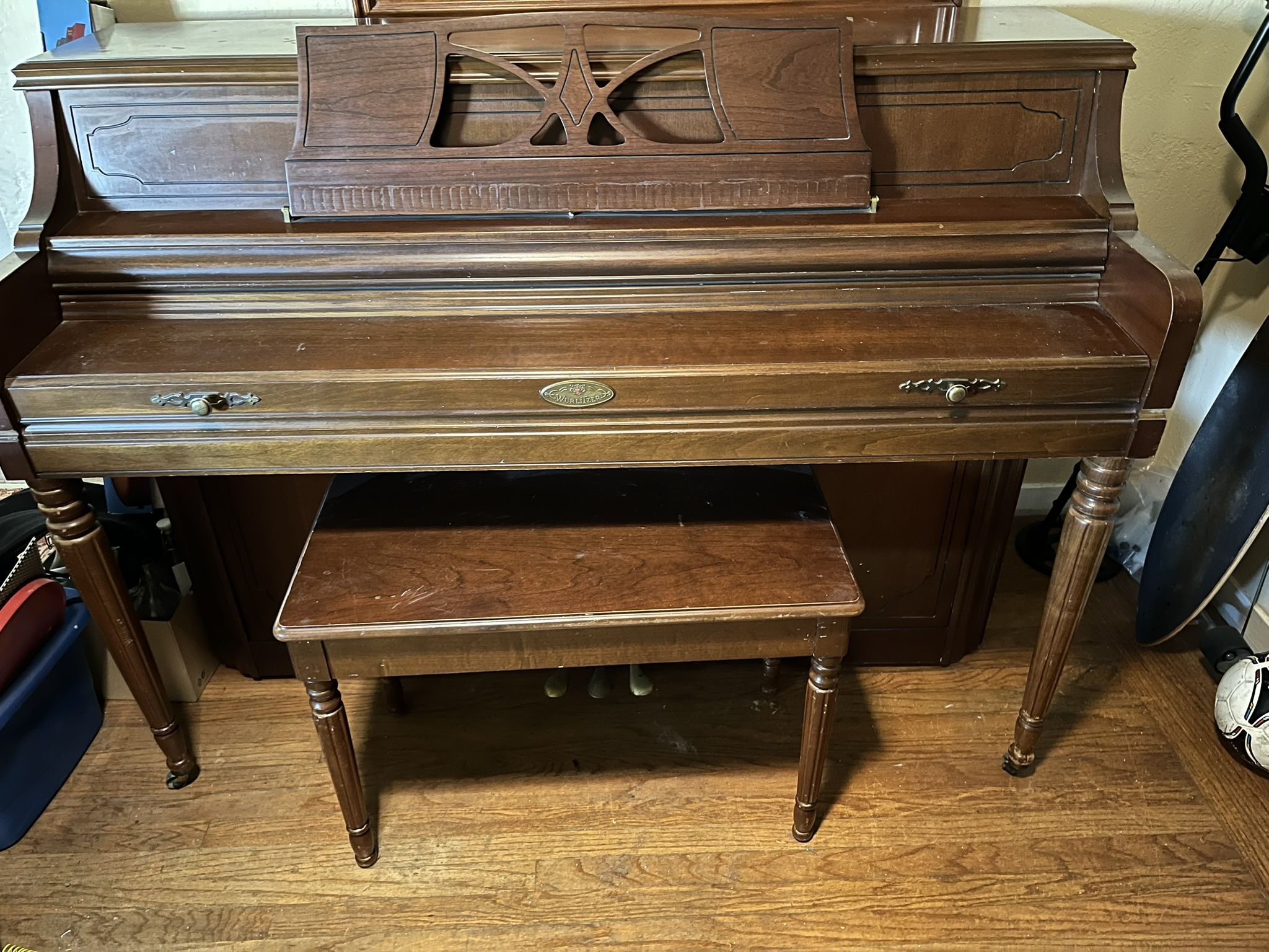 Wurlitzer Piano-Free