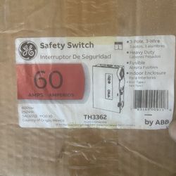 GE 60 AMP 3POLE NEMA1 FUSED DISCONNECT SWITCH 