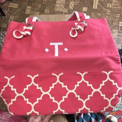 Initials, Inc. Costal Tote-Posh White Diamonds Layout
