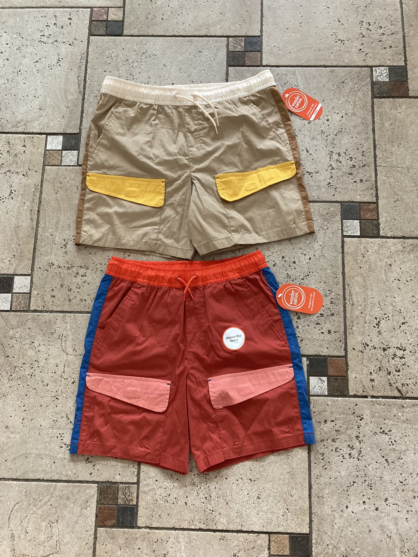 NWT Reebok Boys Pullover size L 10/12