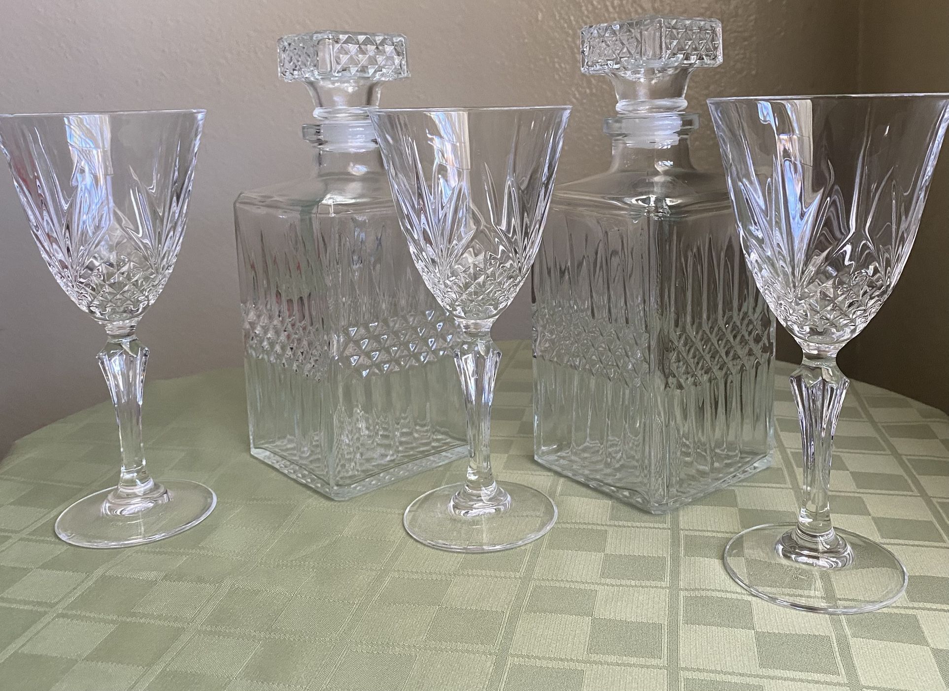 Cut Glass Whisky Decanter with Crystal wine glasses